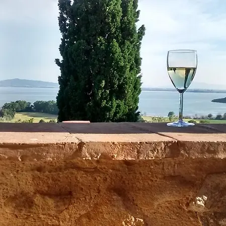 Antico Casale Tiravento Aparthotel Passignano sul Trasimeno Exterior photo