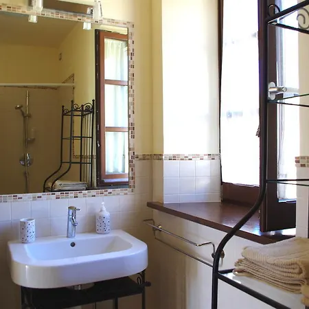 Antico Casale Tiravento Aparthotel Passignano sul Trasimeno Room photo